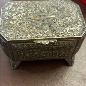 Vintage Ornate Silver/pewter Jewelry Box